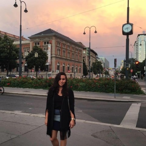 Meet your Posher, Olga - Picture 1 of 1